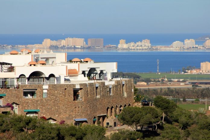 La riqueza turística de todo el Mar Menor sur permanecerá, en 2016, al margen de las visitas guiadas organizadas por Murciaturistica por no haberlas diseñado el Ayuntamiento de Cartagena.